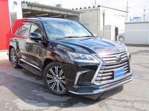 Lexus LX 570 in Kenya