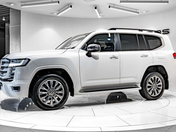 2025 Toyota Land Cruiser 300 Series ZX For Sale in Kenya
