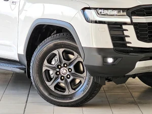 2026 Toyota Land Cruiser 300 Series