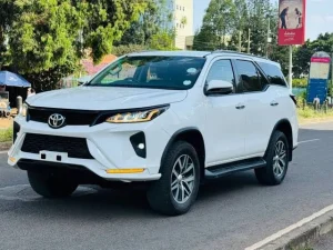 Best cars to hire in JKIA