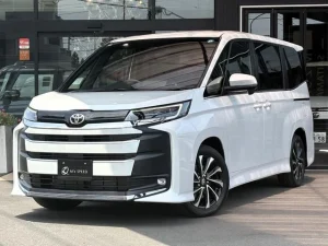 Toyota Noah in Kenya | Price | Import