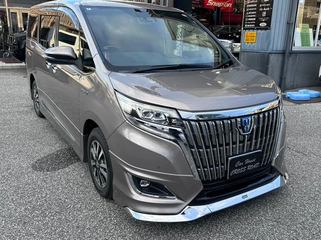 Toyota Esquire in Kenya | Price | Import