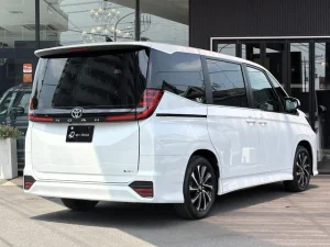 Toyota Noah in Kenya | Price | Import