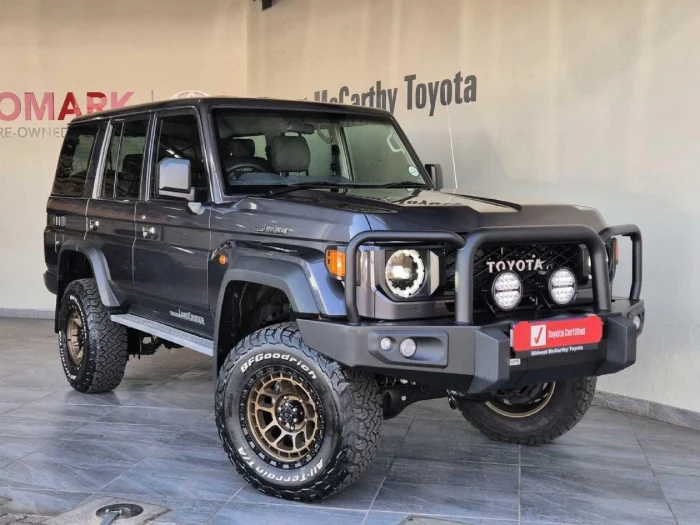 Toyota Land Cruiser 76 Series in Kenya