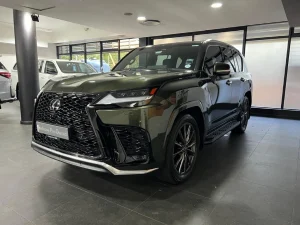 Lexus LX 700h in Kenya