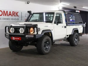 Toyota Land Cruiser 79 Series in Kenya