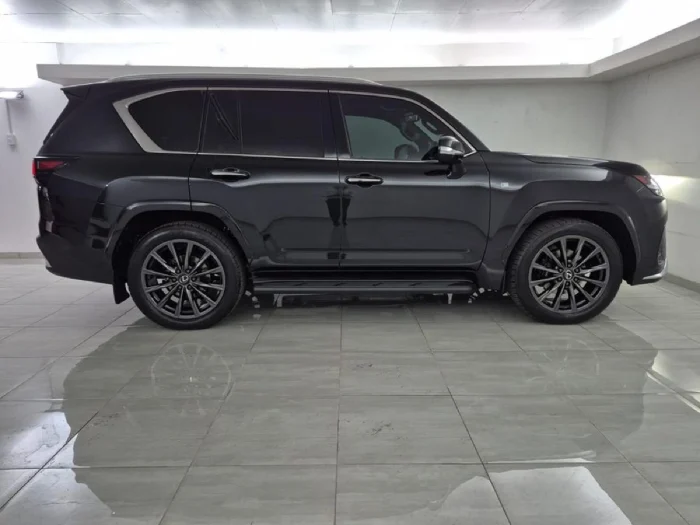 Lexus LX 500d For Sale in Kenya