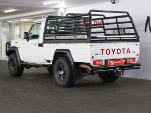 Toyota Land Cruiser 79 Series in Kenya